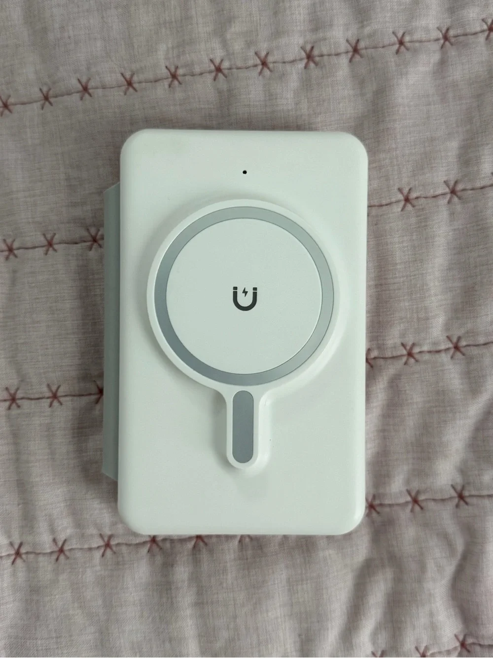 White MagSafe Charging Dock